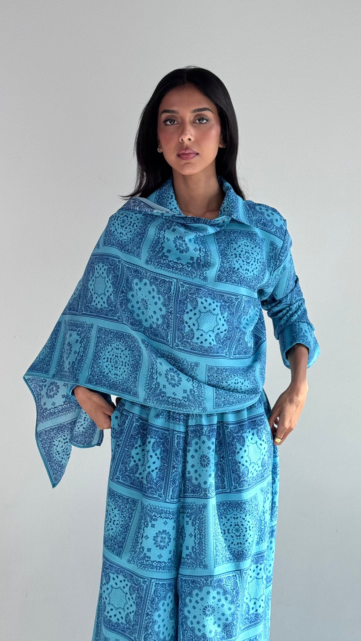 Darkamber Casual Blue Traditional