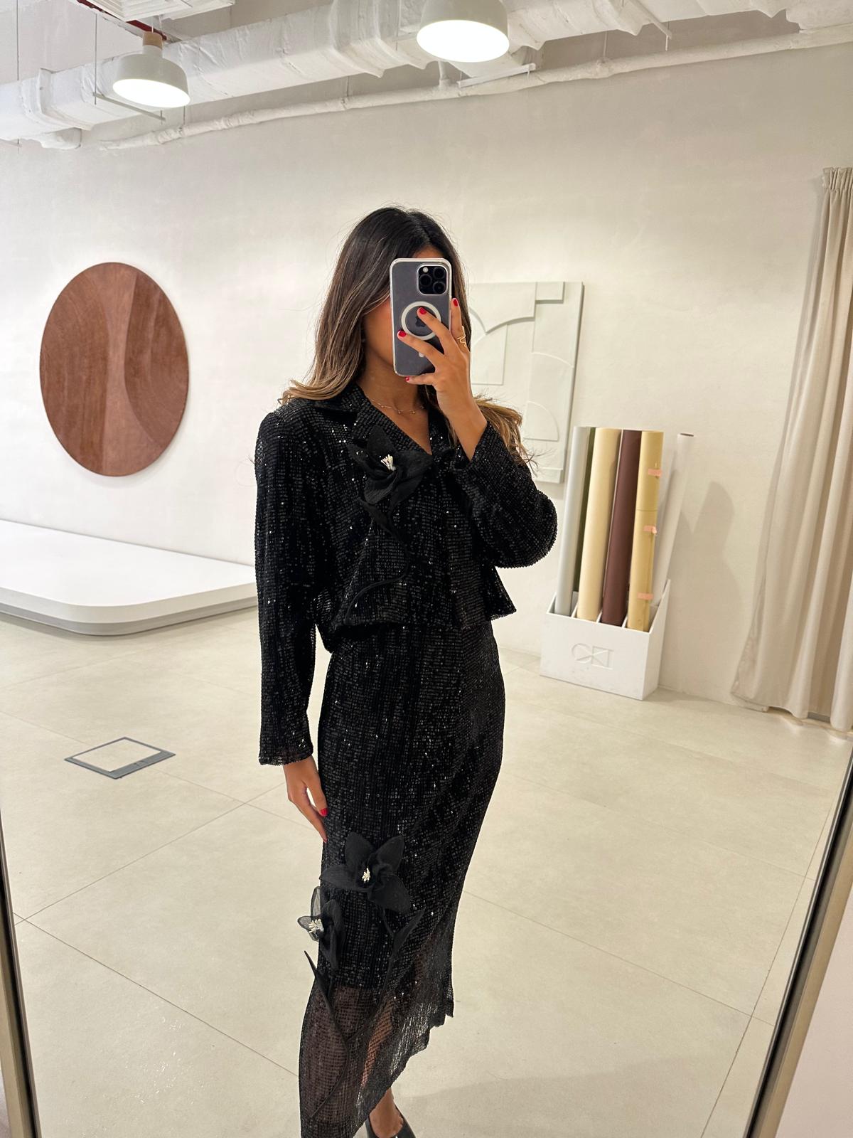 Darkamber occasion black elegent Top and skirts
