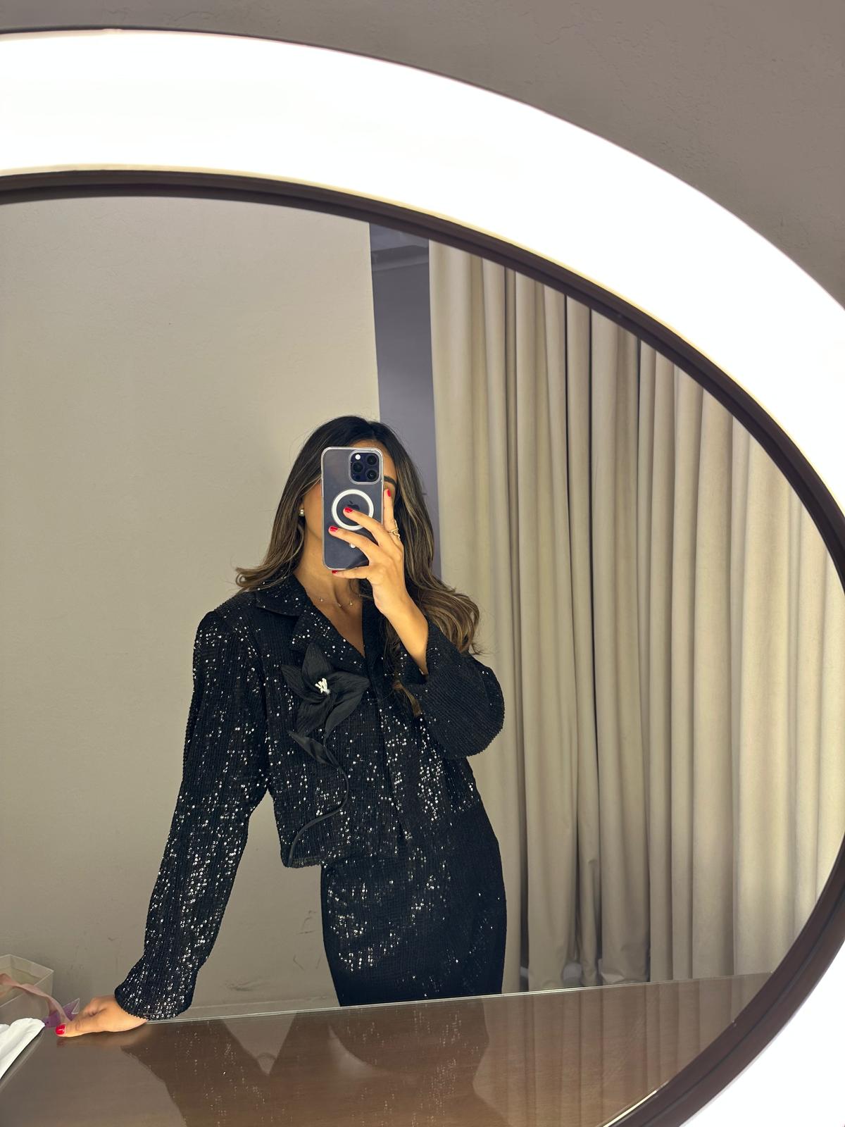 Darkamber occasion black elegent Top and skirts